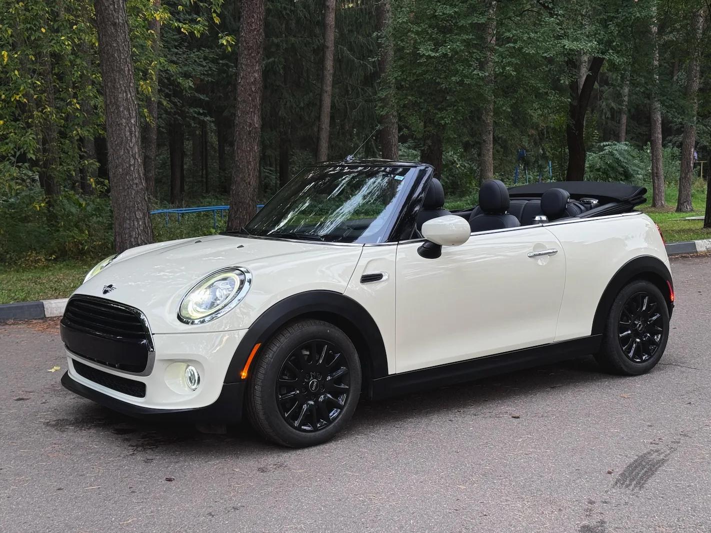 Mini Cooper Cabrio фото 3